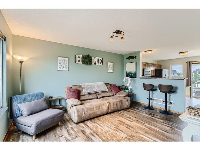Building Photo - 4946 Evergreen Dr N
