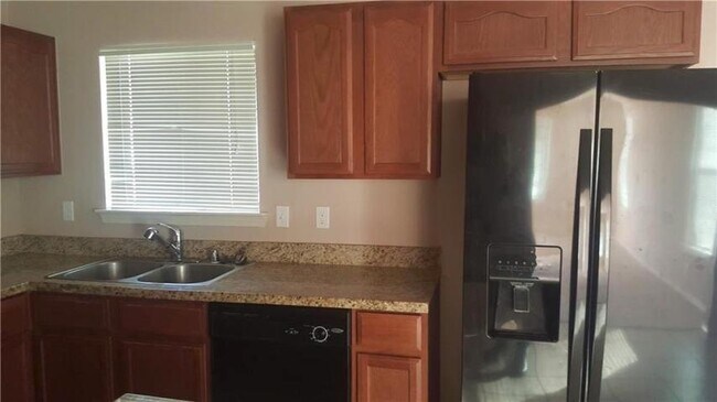 Building Photo - 4028 Hueco Valley Dr