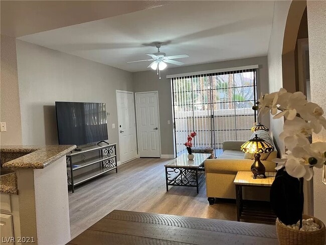 Foto del edificio - 5130 S Jones Blvd