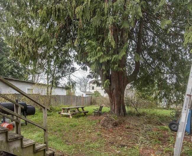 Photo - 10541 Phinney Ave N Townhome