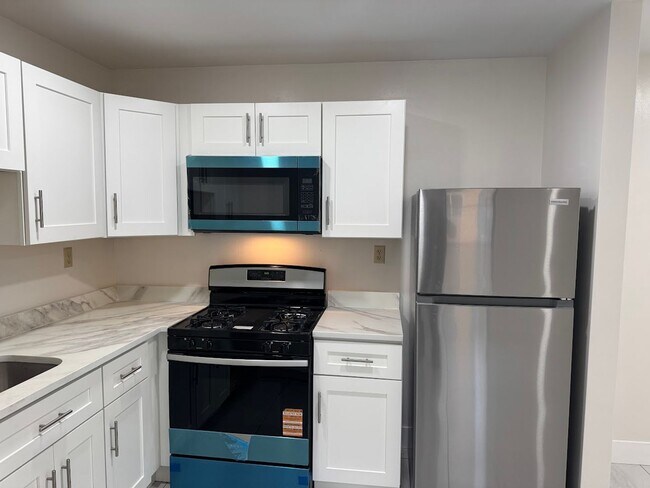 Photo - 1748 Jancey Street Apartment