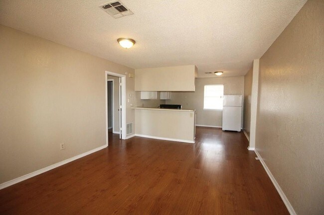 Foto del edificio - 1224 W Westchester Way