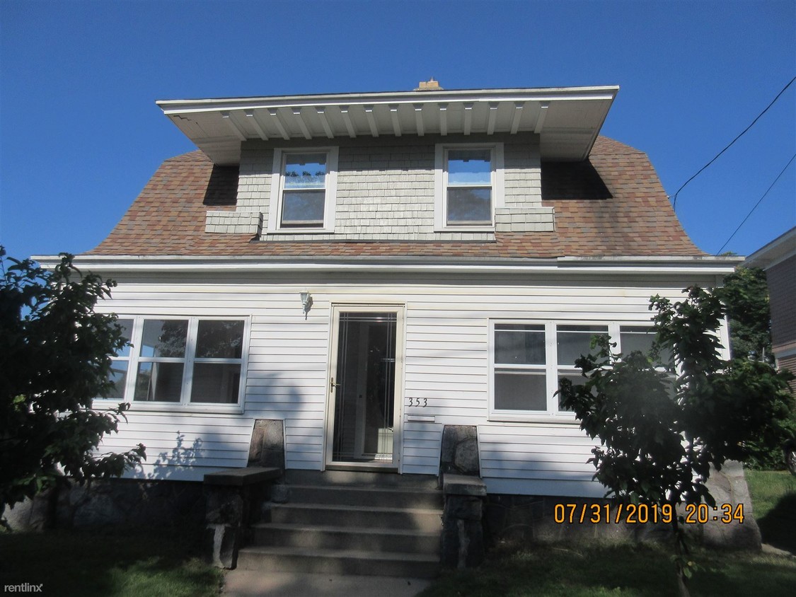 Foto principal - 3 br, 1.5 bath House - 353 Fuller Ave SE