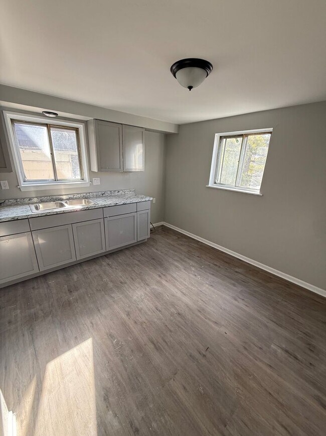 Foto del edificio - 4713-4715-4715 N 35th St