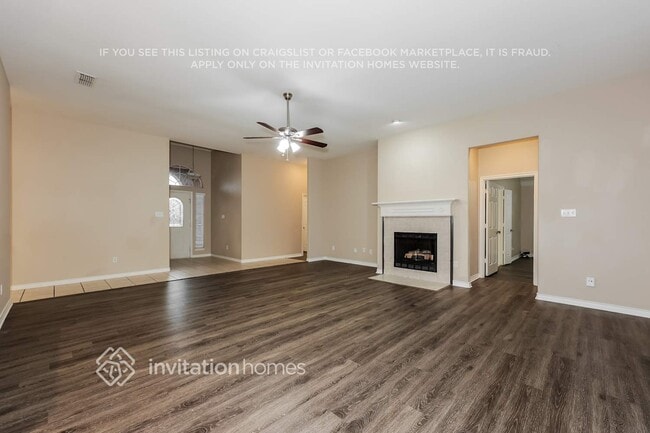 Building Photo - 2105 Nugent Dr