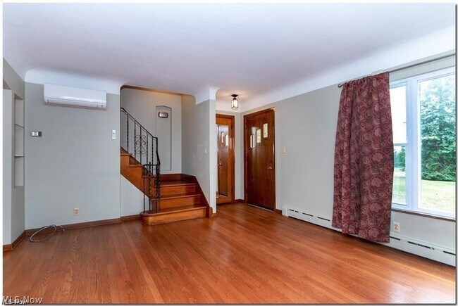 Foto del edificio - 7812 Snowville Rd