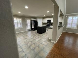 Foto del edificio - 2025 Creek Shore Ln