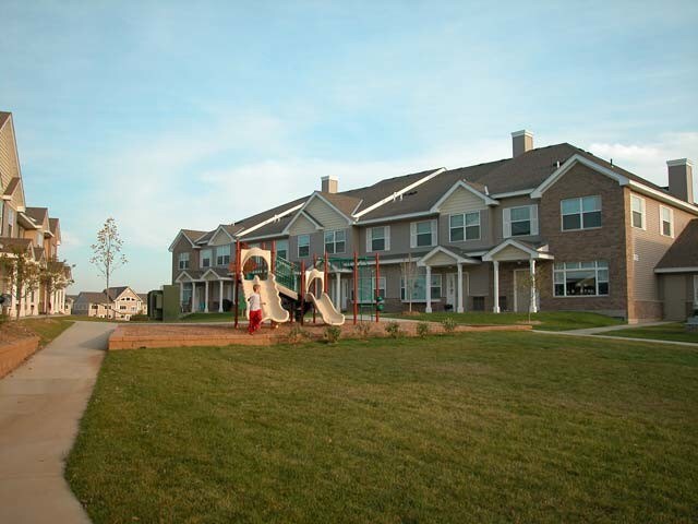 Foto del edificio - 8514 Forestview Ln N