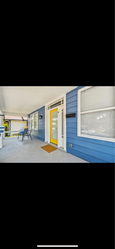 Building Photo - 1211 E 18th Ave