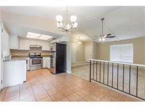 Foto del edificio - 2114 Richwood Dr