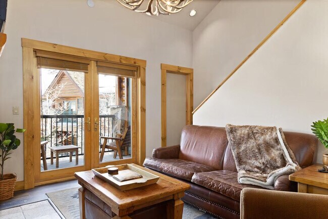 Foto del edificio - 415 Mountain Village Blvd