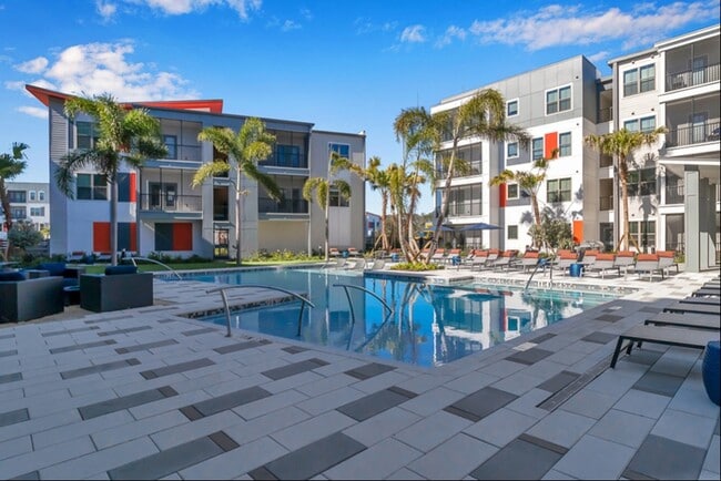 Building Photo - Nexus Brandon Apartments