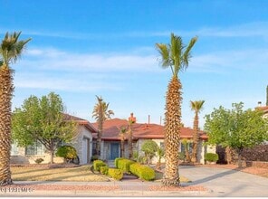 Building Photo - 2081 Paseo Del Prado Dr