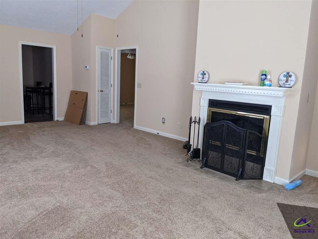 Building Photo - 100 Wrights Mill Cir