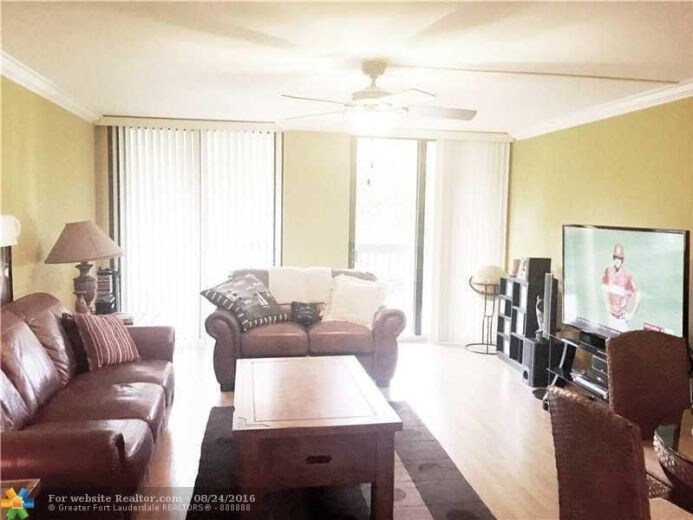 Foto principal - 2900 NE 14th Street Cswy
