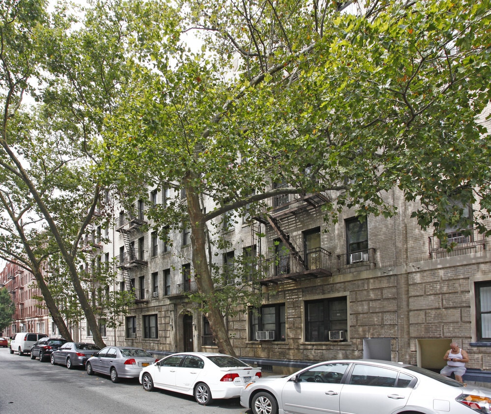 Primary Photo - 30-36 34th St