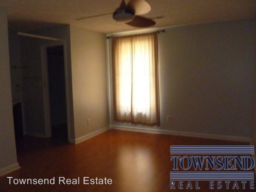 Building Photo - 3 br, 2 bath House - 2915 Chillingworth Dr.