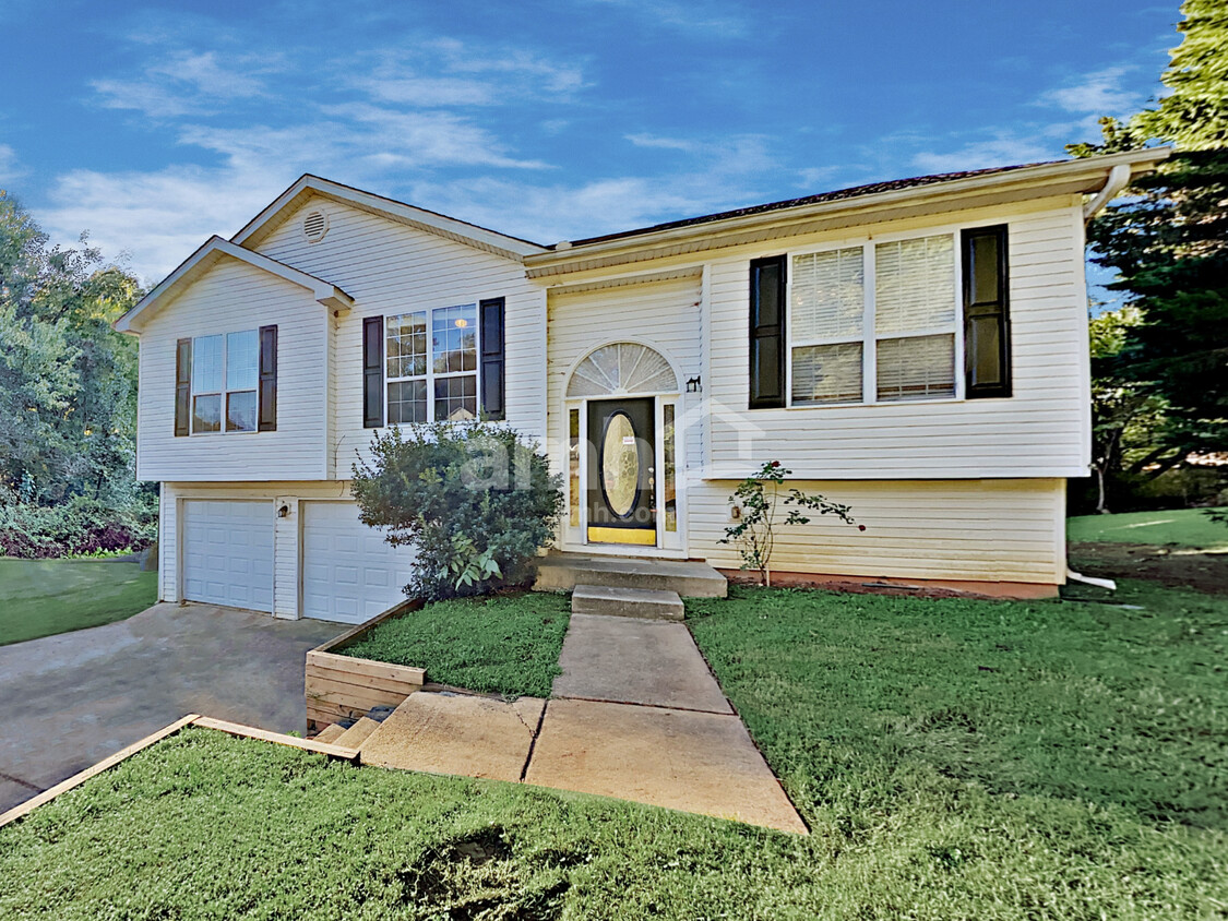 Foto principal - 5088 Memory Lane