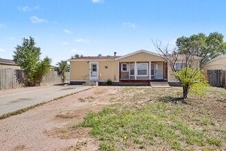 Building Photo - 2310 Perry Ave