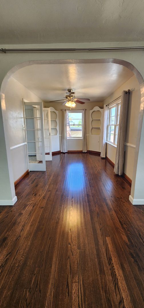 Foto del edificio - Gorgeous Lemon Grove home with Vintage character!