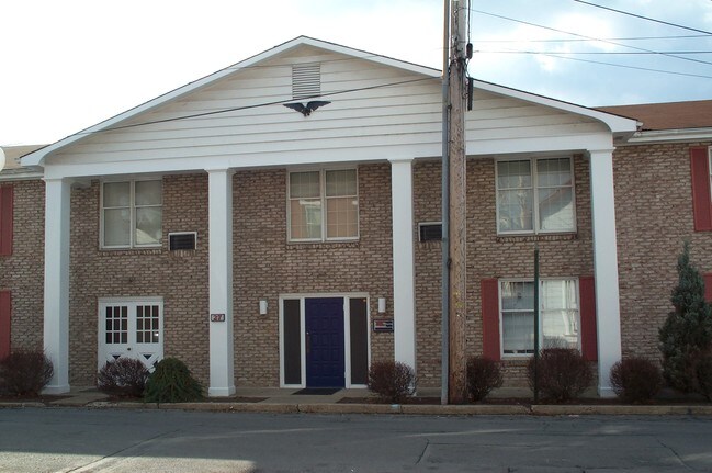 Building Photo - 27 S 5th St