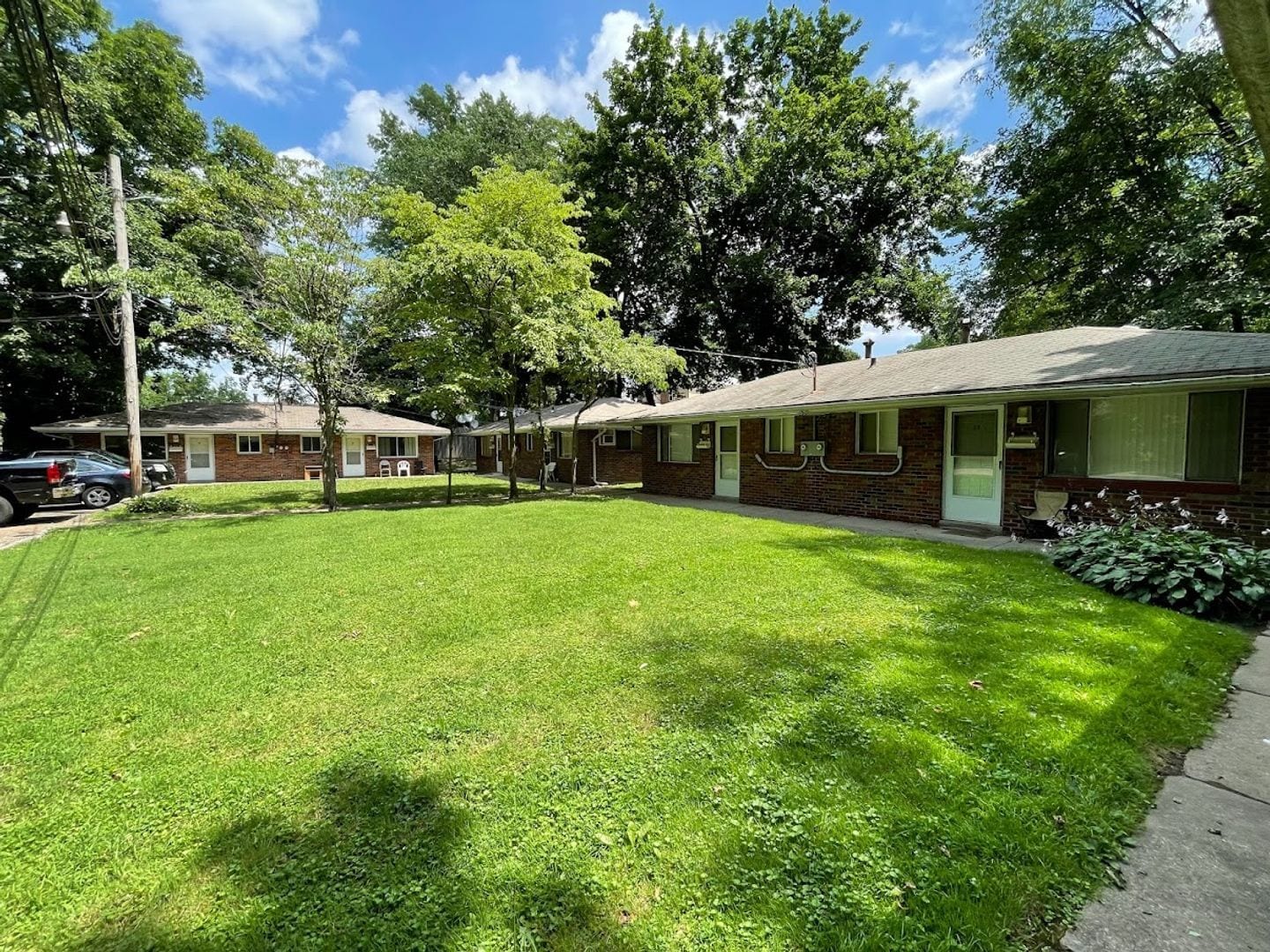 15 Neal Ct Akron, OH 44303 – photo 1