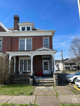 Building Photo - 43 N 4th St