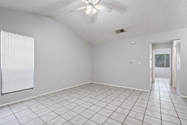 Building Photo - 10440 Doc Holliday Trail