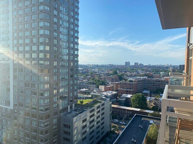 Foto del edificio - 201 Marin Blvd