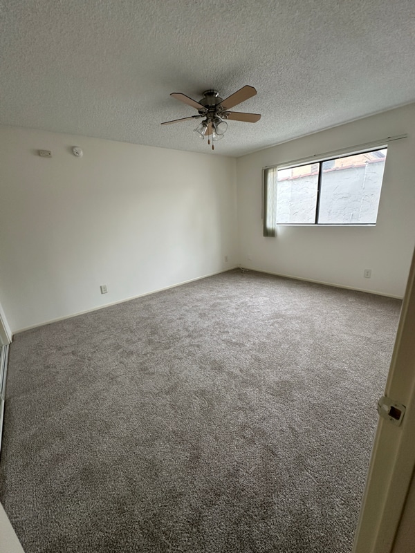 Building Photo - 135 N Swall Dr