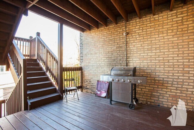 Foto del edificio - 3428 W Parker Ave