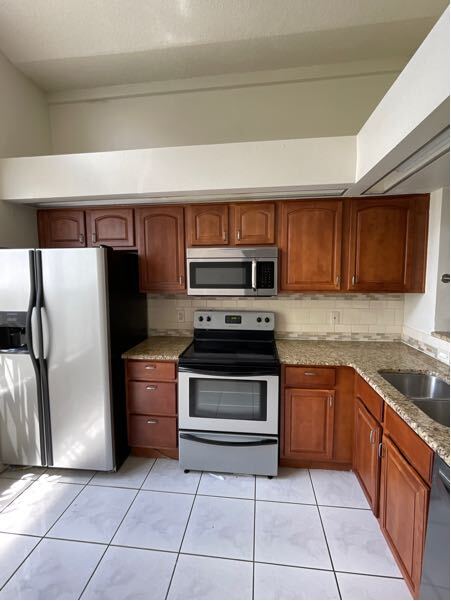 Foto del edificio - 13117 Summerton Dr