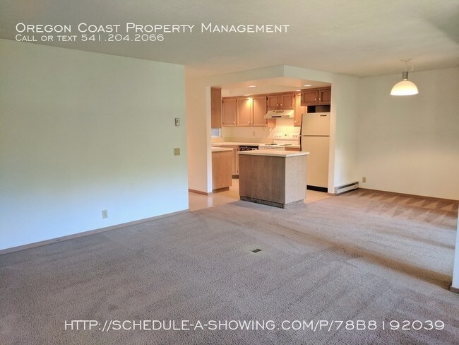 Building Photo - Surrounded by Beauty 2 Bed Condo
