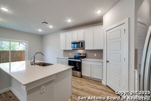 Building Photo - 5935 W Hausman Rd