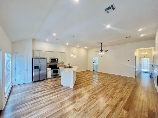 Living Area - 340 Libra Ave