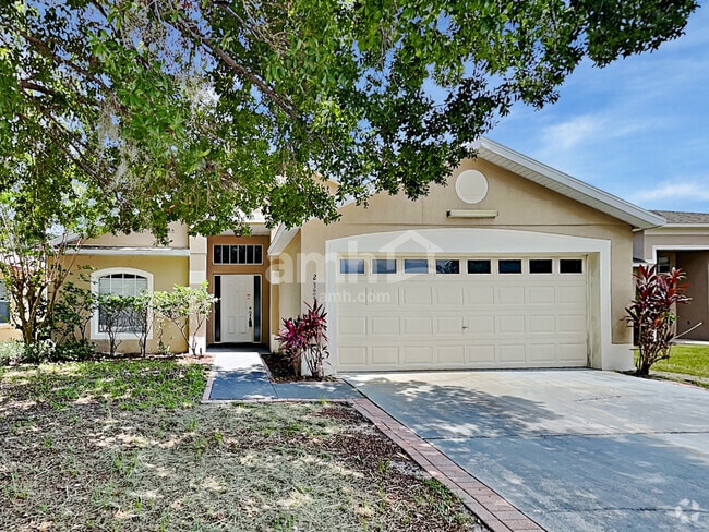 Building Photo - 2325 Ole Hickory Dr