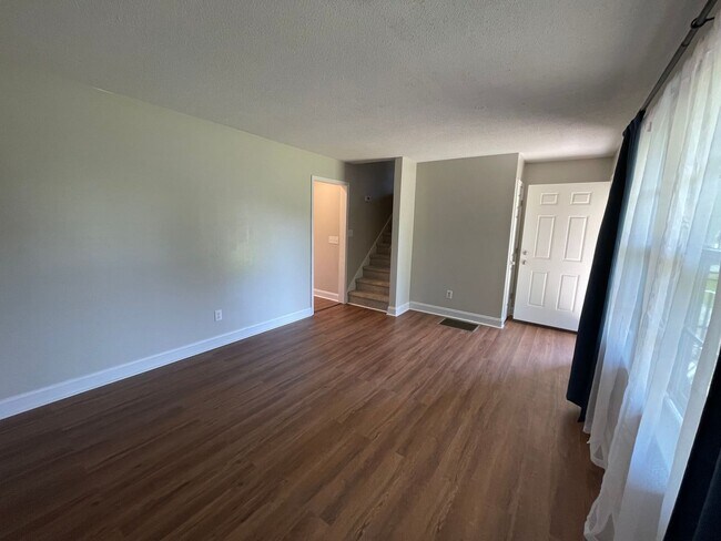 Foto del edificio - Updated 4 bedroom 3 bathroom home in Castle Hayne!