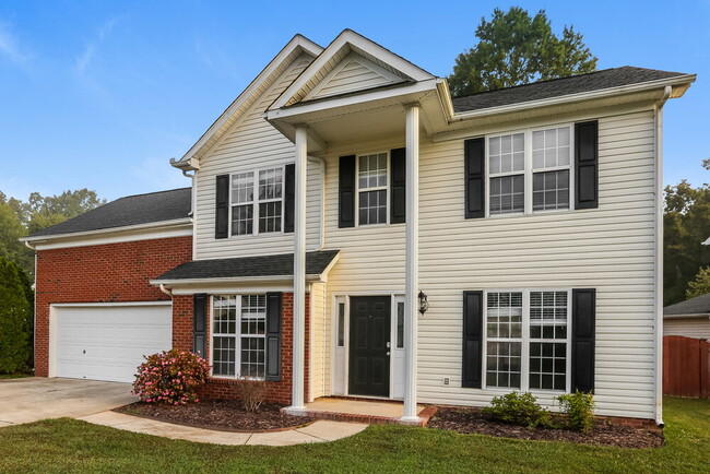 Building Photo - 1703 Cottage Creek Rd