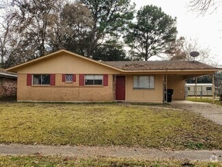 Building Photo - 1710 Bradley St