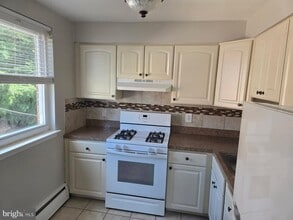 Building Photo - 509 Philmar Ct