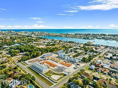 Building Photo - 3 br, 3 bath Townhome - 8 Renea Cove