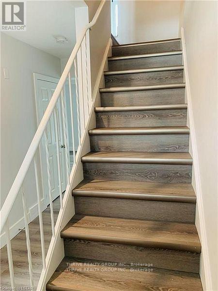 Photo du bâtiment - 8 Homestead Crescent