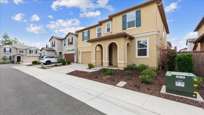 Building Photo - 4531 Gray Lodge Loop