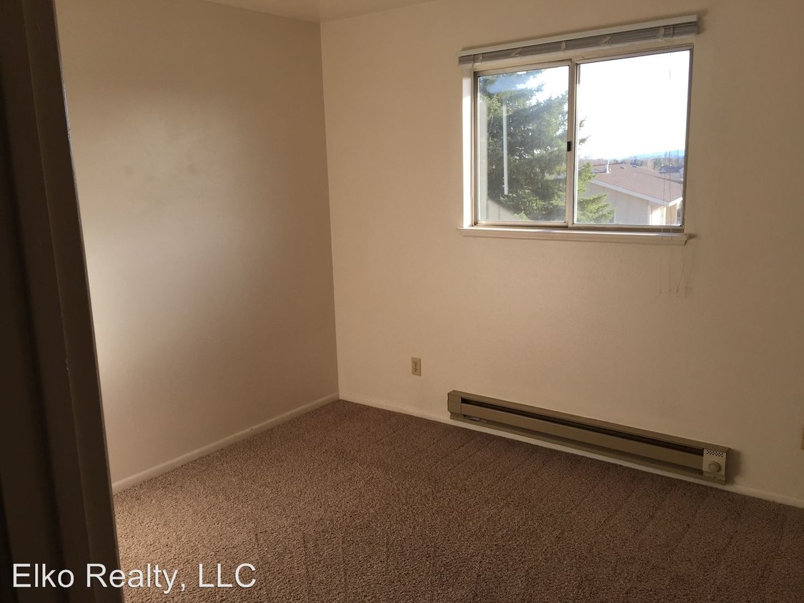 Building Photo - 172 Spring Creek Pkwy