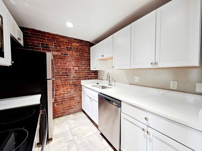 Foto del edificio - 1750 Washington St
