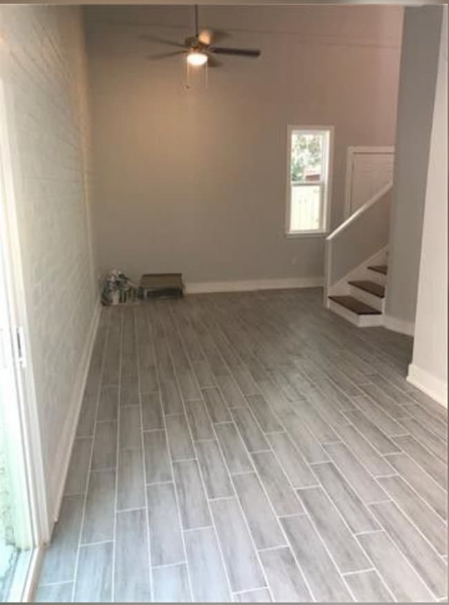 Living room - 19435 Slemmer Rd