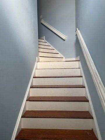 Foto del edificio - 1734 NE 6th St