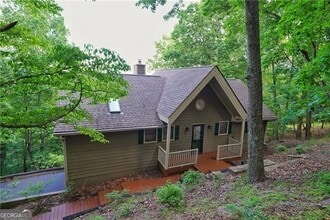 Building Photo - 127 Columbine Dr