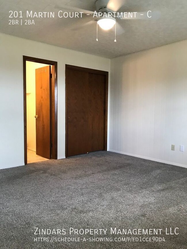 Foto del edificio - 2 bedroom 1.5 bath apartment in Catlin, IL