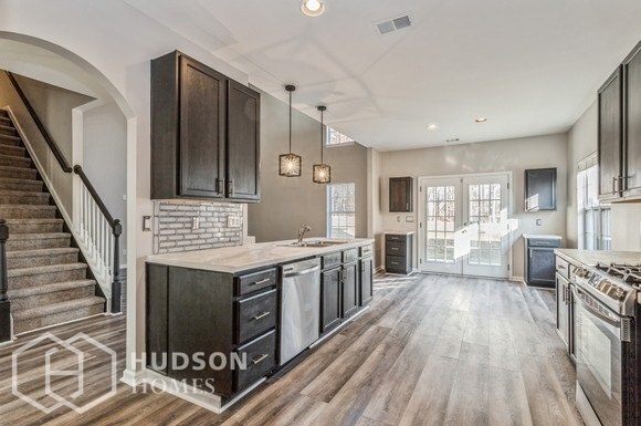 Building Photo - NOW AVAILABLE! - 507 Winter View Way, Stoc...